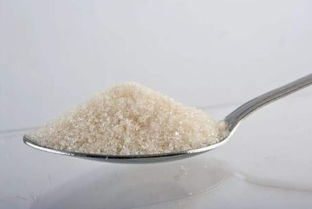 把白糖倒進洗衣粉里太厲害了,夏天男女人都需要,快回家試試